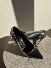 Load image into Gallery viewer, Tom Ford - Sequin Point Heels - Silver - 40
