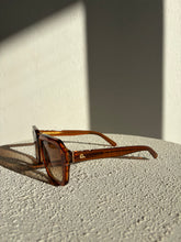 Load image into Gallery viewer, Pared - Nice &amp; Easy Sunglasses - Brown/Orange - RRP$200
