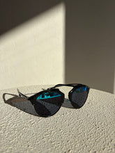 Load image into Gallery viewer, Dior - So Real Aviator Sunglasses - Black/Blue  -
