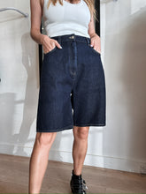 Load image into Gallery viewer, Loulou Studio - Shorts - Dark Denim - M
