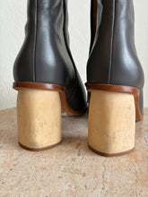 Load image into Gallery viewer, Zoe Kratzmann - Ankle Boot w Wooden Block Heel - Grey - 38
