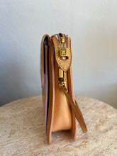 Load image into Gallery viewer, Vintage Louis Vuitton - Mott Vernis Pouchette Bag - Peach  - S
