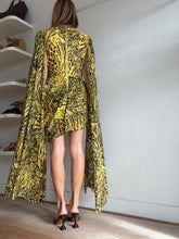 Load image into Gallery viewer, Alex Perry - Silk Animal Print Mini Dress w Draped Sleeves  - Yellow - 10
