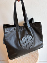 Load image into Gallery viewer, Anine Bing - Rio Tote Bag - Black - M
