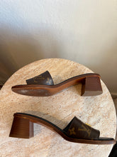 Load image into Gallery viewer, Louis Vuitton - Lock It Mules - Monogram - 37.5 - RRP $1020
