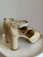 Load image into Gallery viewer, Scanlan Theodore - Platform Open Toe Heels - Stone - 38 - RRP$700
