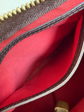 Load image into Gallery viewer, Louis Vuitton - Speedy 25 Bag - Damier Ebene - 25
