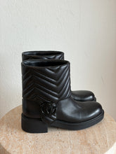 Load image into Gallery viewer, Gucci - GG Ankle Chevron Quilted Boots - Black - 36.5

