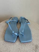 Load image into Gallery viewer, Scanlan Theodore - Sandal - Aqua - 41 - RRP$600
