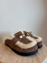Load image into Gallery viewer, Nokwol - Toby Fur Mules - Brown - 39.5
