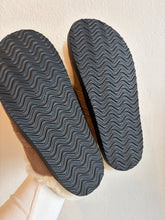 Load image into Gallery viewer, Nokwol - Toby Fur Mules - Brown - 39.5
