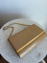 Load image into Gallery viewer, Louis Vuitton - Ana Vernis Clutch w Chain - Patent Beige - S
