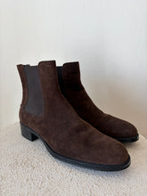 Load image into Gallery viewer, Tods - Suede Chelsea Boots - Brown - 41
