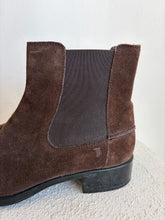 Load image into Gallery viewer, Tods - Suede Chelsea Boots - Brown - 41
