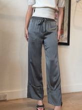 Load image into Gallery viewer, Lee Matthews - Silk Stella Lounge Pants - Charcoal - 0 - NWT - RRP$460
