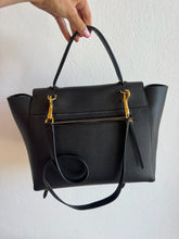 Load image into Gallery viewer, Celine - Belt Bag - Black -  M
