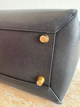 Load image into Gallery viewer, Celine - Belt Bag - Black -  M
