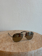 Load image into Gallery viewer, Chanel - Pilot Silver Ochre Aviator Sunglasses - Mirrored - S
