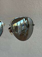 Load image into Gallery viewer, Chanel - Pilot Silver Ochre Aviator Sunglasses - Mirrored - S
