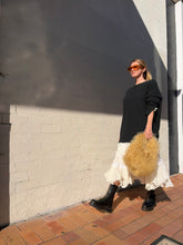 Load image into Gallery viewer, Estilo Emporio - Chunky Leather Boots w Gold Front Zip- Black  41

