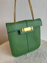 Load image into Gallery viewer, Valentino - Leather Chain ClutchBag- Green - S
