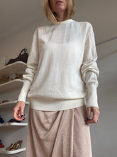 Load image into Gallery viewer, Ballantyne - Round Neck Extra Fine Merino Wool Jumper - Cream - 52 - nwt

