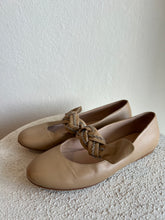 Load image into Gallery viewer, Rodo - Melita Leather Chain Ballet Flats - Tan - 39.5 - RRP$1,350
