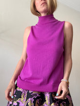 Load image into Gallery viewer, Tahari - Merino Wool Knit Vest  - Magenta - XL
