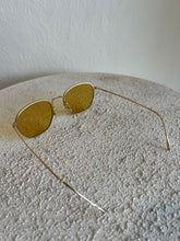 Load image into Gallery viewer, illesteva -  Prince Sunglasses - Yellow - OS
