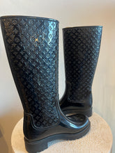 Load image into Gallery viewer, Louis Vuitton - Monogram Splash Rubber Gumboots - Black - 37
