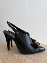 Load image into Gallery viewer, Chanel - Slingback Lambskin Bow Heel -  39
