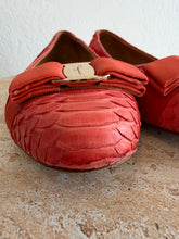 Load image into Gallery viewer, Salvatore Ferragamo - Python Ballet Flats w Bow  - Coral - 39
