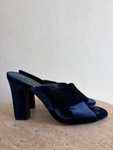 Load image into Gallery viewer, Senso - Velvet Crossover Block Heels - Navy - 40
