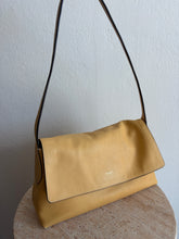 Load image into Gallery viewer, Coach - Chelsea Shoulder Soft Leather Tote - Butter Yellow - M - RRP$550
