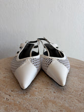 Load image into Gallery viewer, COS - Pointed Mesh Slingback Kitten Heel - White - 40
