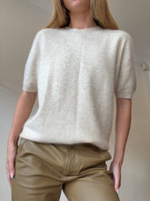 Load image into Gallery viewer, No Brand - Cashmere SS Knit - Cream - M
