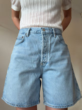 Load image into Gallery viewer, Agolde - Dame Shorts - Light Denim - 29
