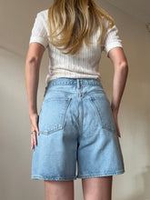 Load image into Gallery viewer, Agolde - Dame Shorts - Light Denim - 29
