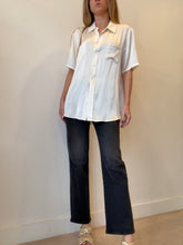 Load image into Gallery viewer, Silk Laundry - SS Silk Boyfriend Shirt - Ivory - S - RRP$350
