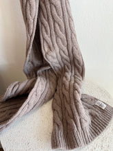 Load image into Gallery viewer, R.M.Williams - Highland Lambswool Cable Scarf, Beanie &amp; Gloves Set - Brown - S/M
