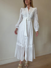 Load image into Gallery viewer, Elliatt - Madison LS Shirt Maxi Dress w Belt - White - S - RRP$339
