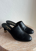 Load image into Gallery viewer, Chanel - Interlocking CC Logo Mules Shoes - Black - 41C
