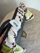Load image into Gallery viewer, Dior - Printed Silk Mitzah Twilly - Green - s

