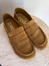 Load image into Gallery viewer, Pedro Garcia - Bartola Suede Loafer - Tan - 40 - RRP$690
