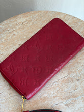Load image into Gallery viewer, Louis Vuitton - Zippy Wallet - Red Monogram Empreinte Leather  - S
