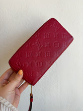 Load image into Gallery viewer, Louis Vuitton - Zippy Wallet - Red Monogram Empreinte Leather  - S
