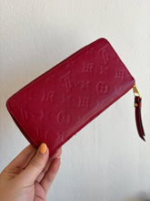 Load image into Gallery viewer, Louis Vuitton - Zippy Wallet - Red Monogram Empreinte Leather  - S
