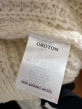 Load image into Gallery viewer, Oroton - Large Knit Jumper - Ivory - M
