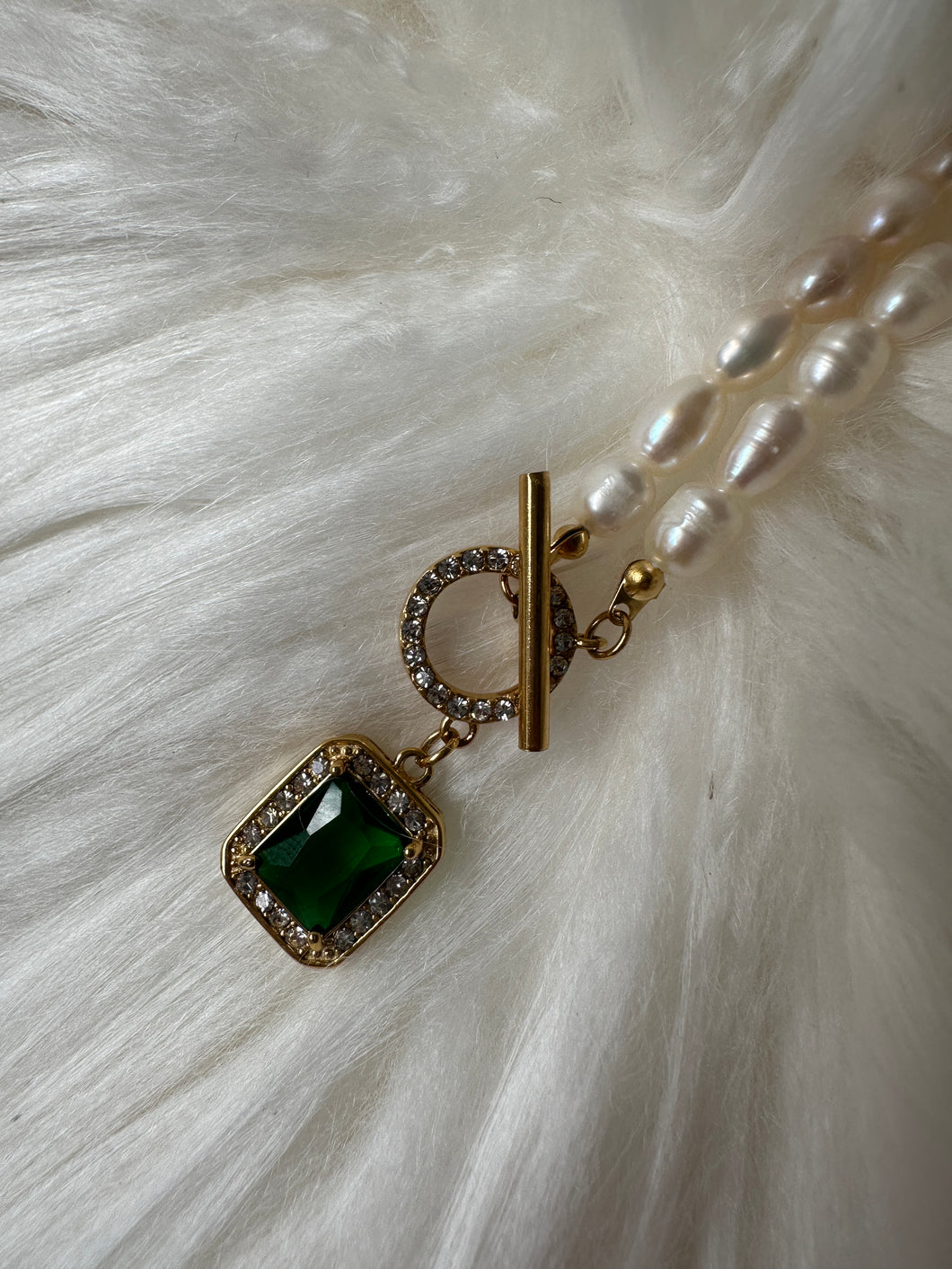 étheréé collection - Emerald pearly necklace