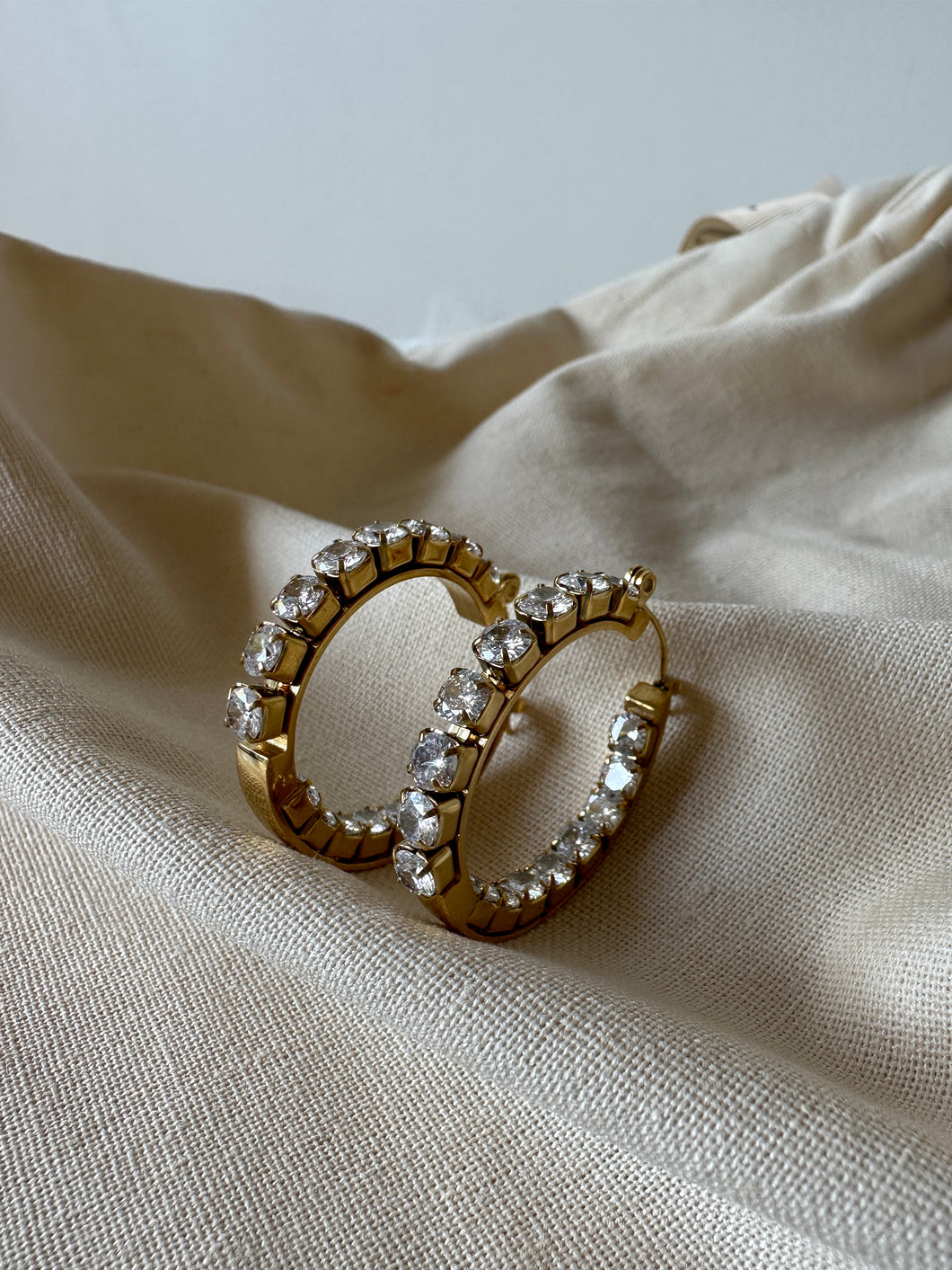 éthéréé collection - Double diamonte hoop earrings